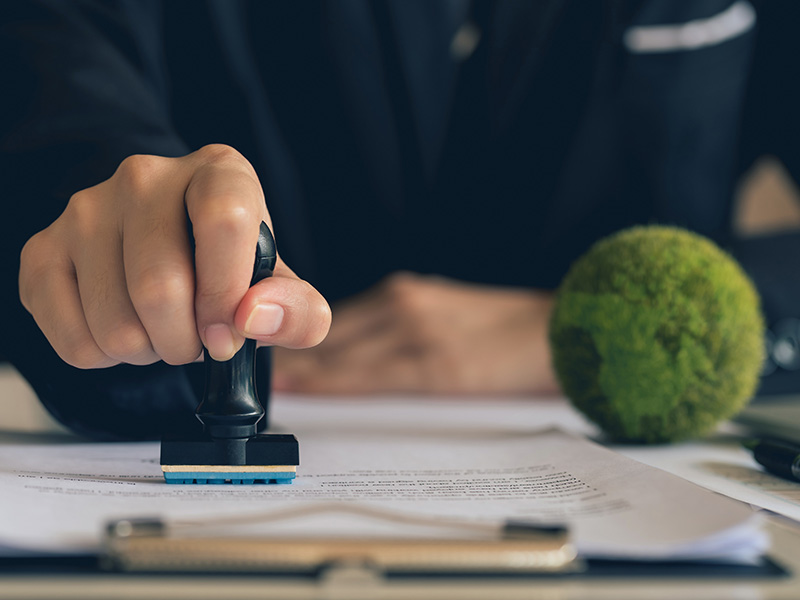 Conformità normativa e certificazioni ESG riconosciute